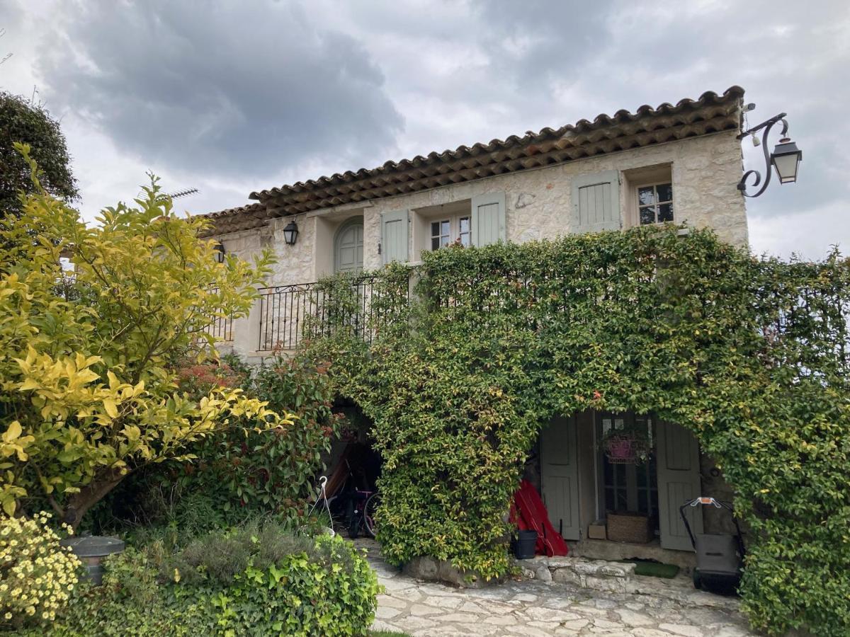 Appartement De Charme Au Calme Parking Gratuit La Colle-sur-Loup Exterior foto